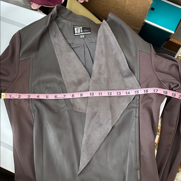 Kut from the Kloth Women's Brown and Gray Blazer - Picture 4 of 4